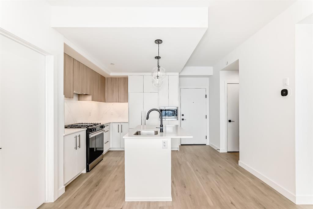 Picture for 415, 8375 Broadcast Avenue SW