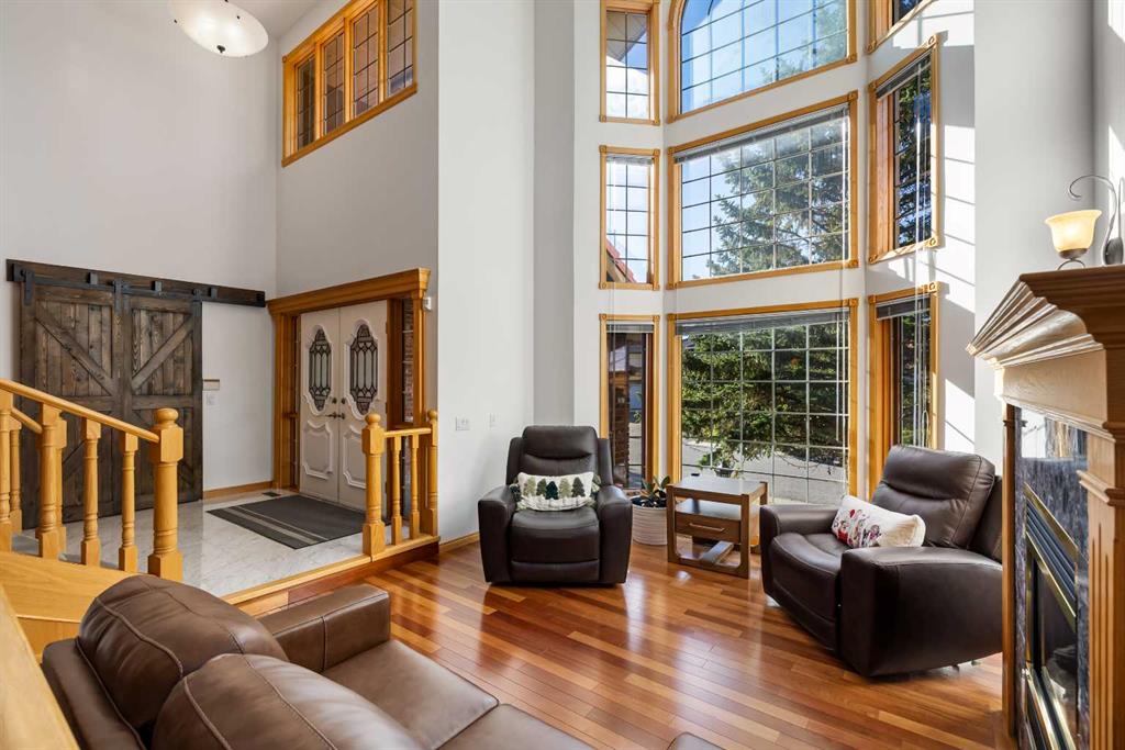 Picture for 52 Edgeview Road NW