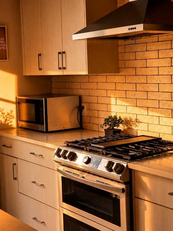 Picture for 59 Howse Rise NE