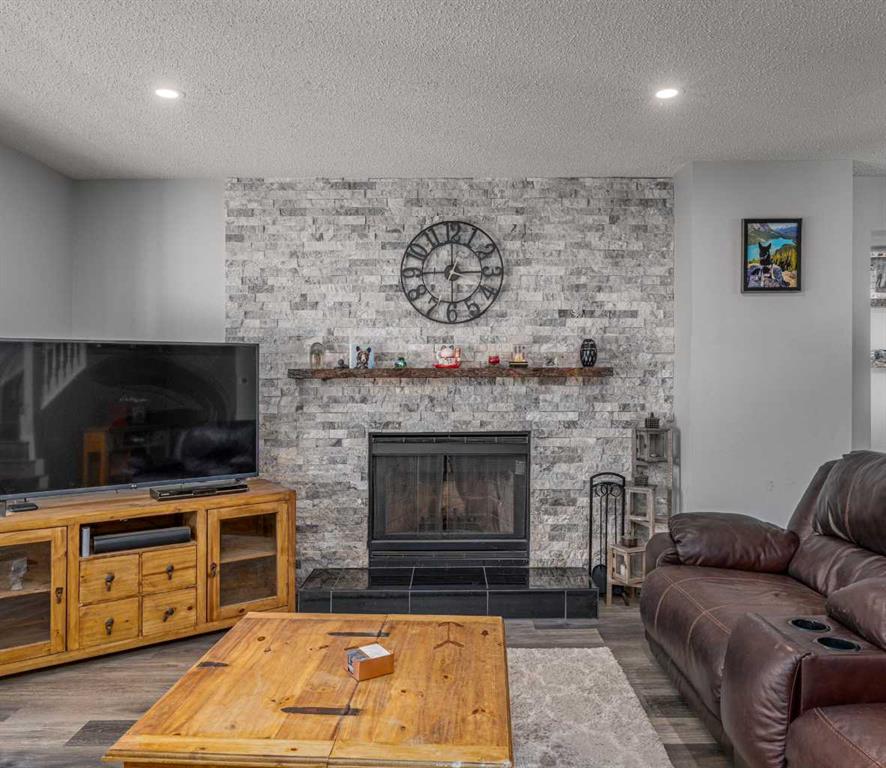 Picture for 135 Sandarac Place NW