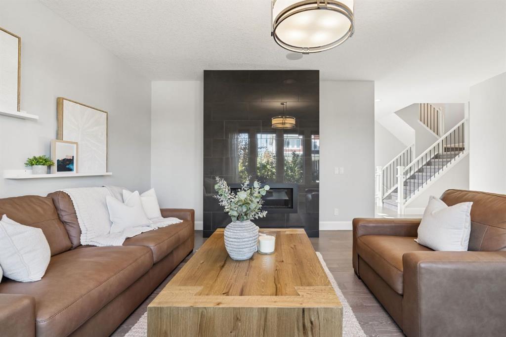 Picture for 142 Brome Bend 