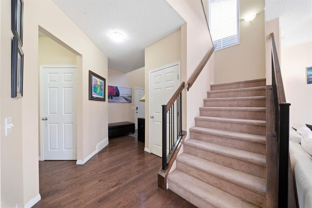 Picture for 93 Copperleaf Way SE