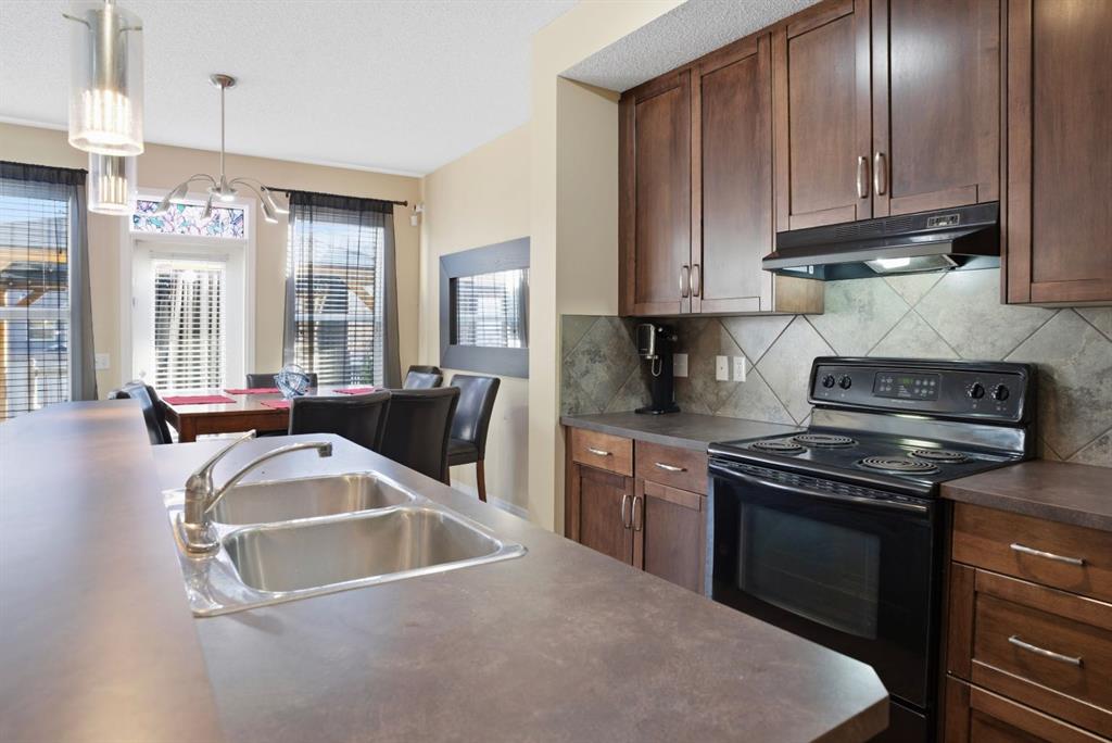 Picture for 93 Copperleaf Way SE