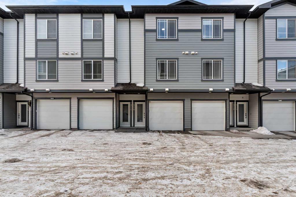 Picture for 908, 95 Skyview Close NE