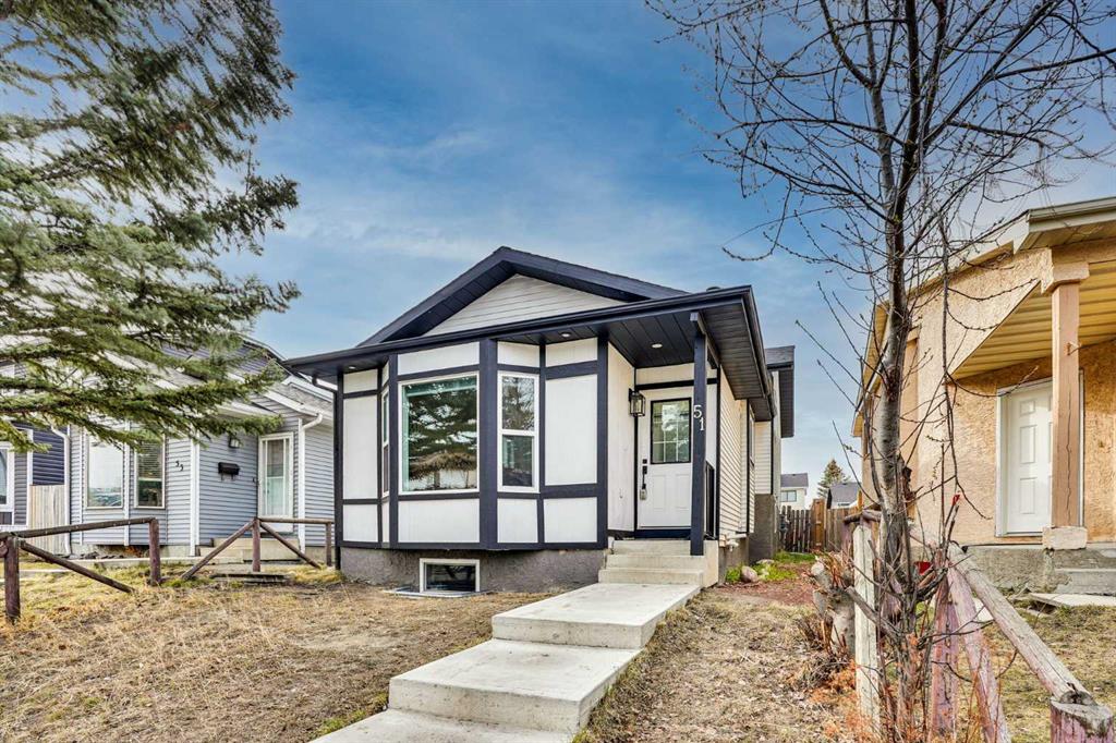 Picture for 51 Taraglen Road NE