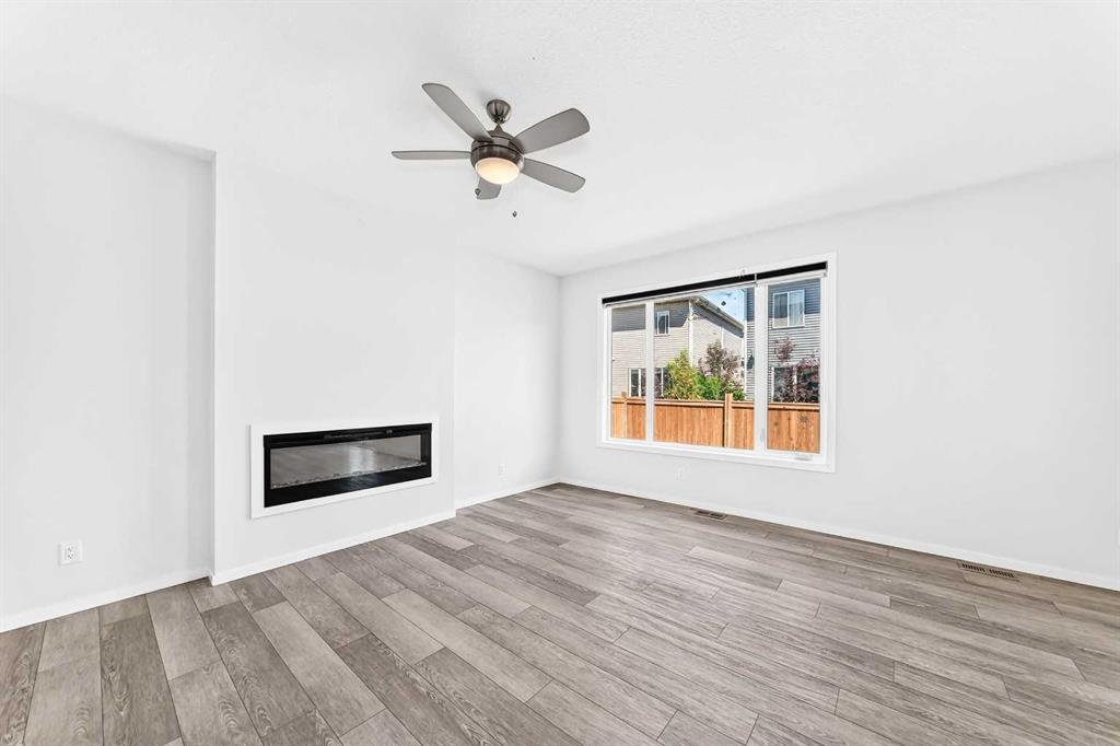 Picture for 113 Cityspring Manor NE