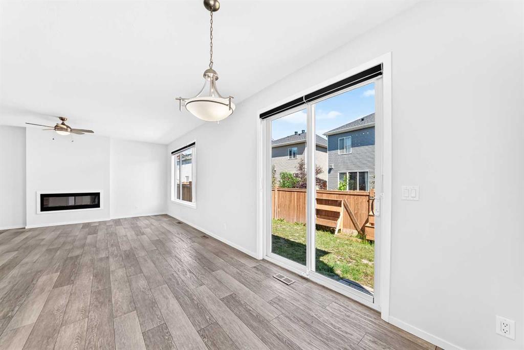 Picture for 113 Cityspring Manor NE