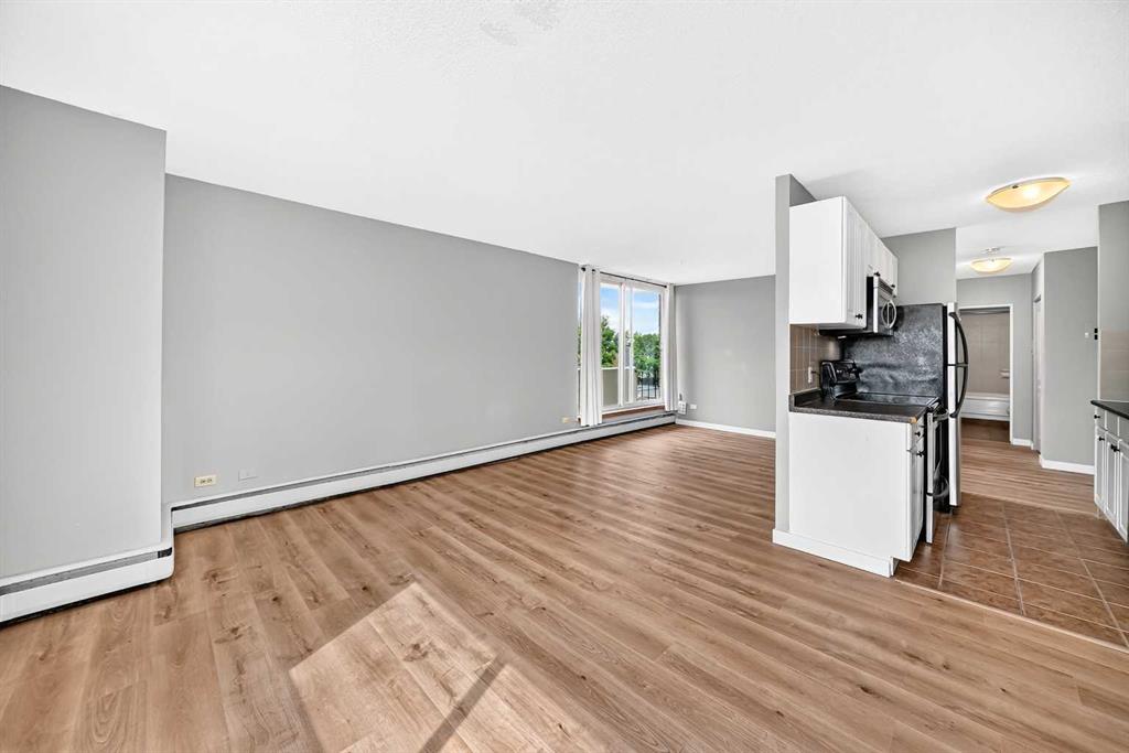 Picture for 401, 316 1 Avenue NE