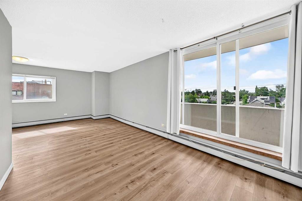 Picture for 401, 316 1 Avenue NE
