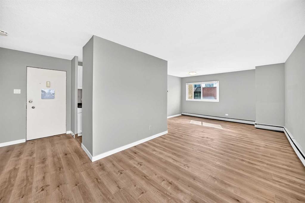 Picture for 401, 316 1 Avenue NE