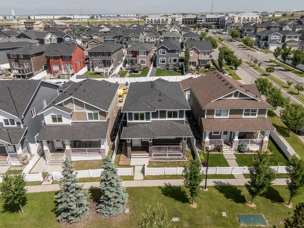 Picture for 63 Redstone Gardens NE