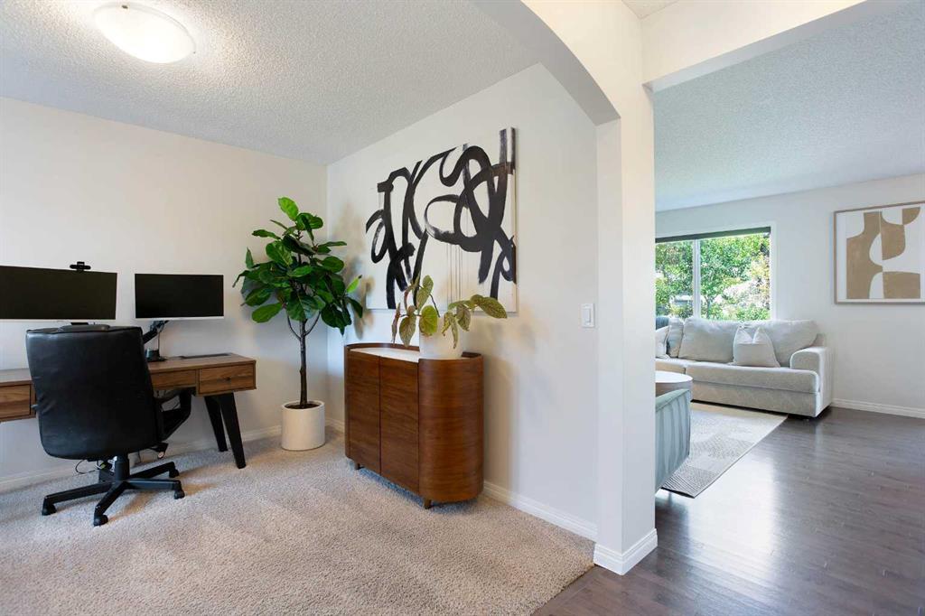 Picture for 2363 Baywater Crescent SW