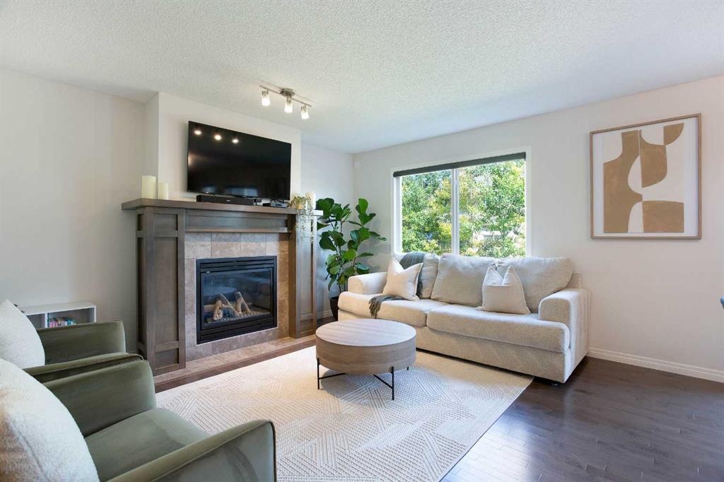 Picture for 2363 Baywater Crescent SW