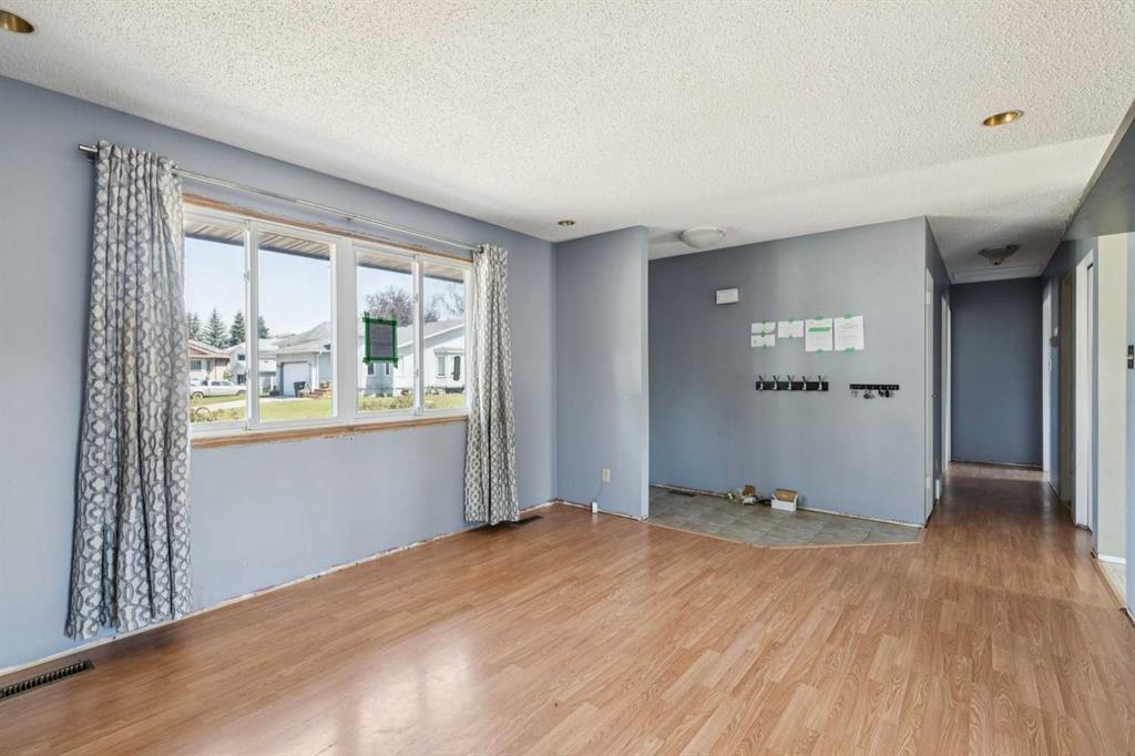 Picture for 126 Thistle Way 