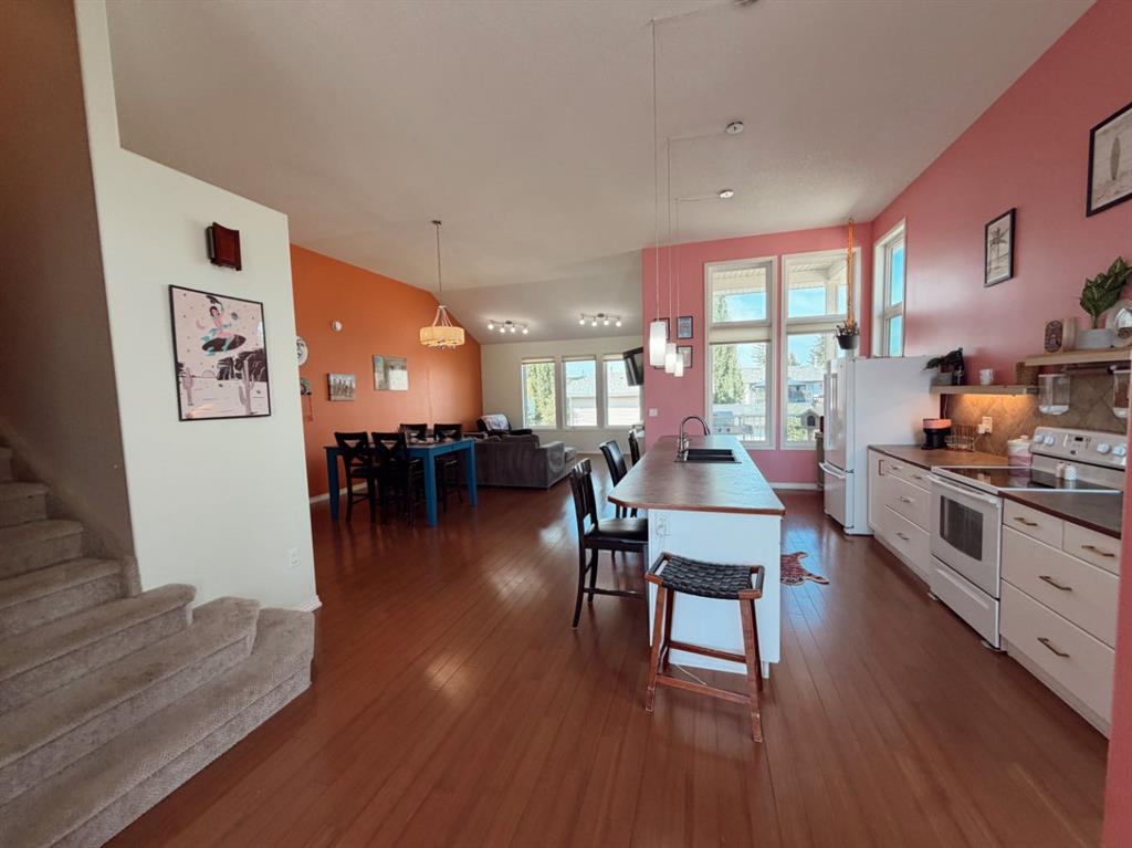 Picture for 1016 2 Street NE