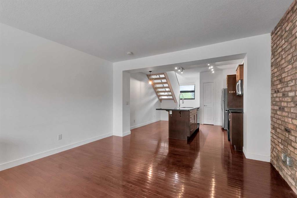 Picture for 55 Aspen Hills Green SW
