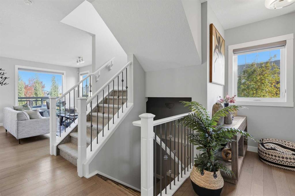 Picture for 108 Hillcrest Avenue SW