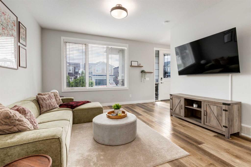 Picture for 1014 Carrington Boulevard NW