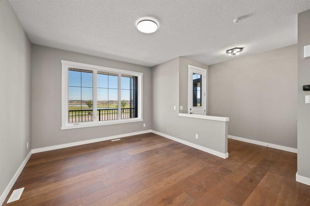 Picture for 644 Sora Boulevard SE