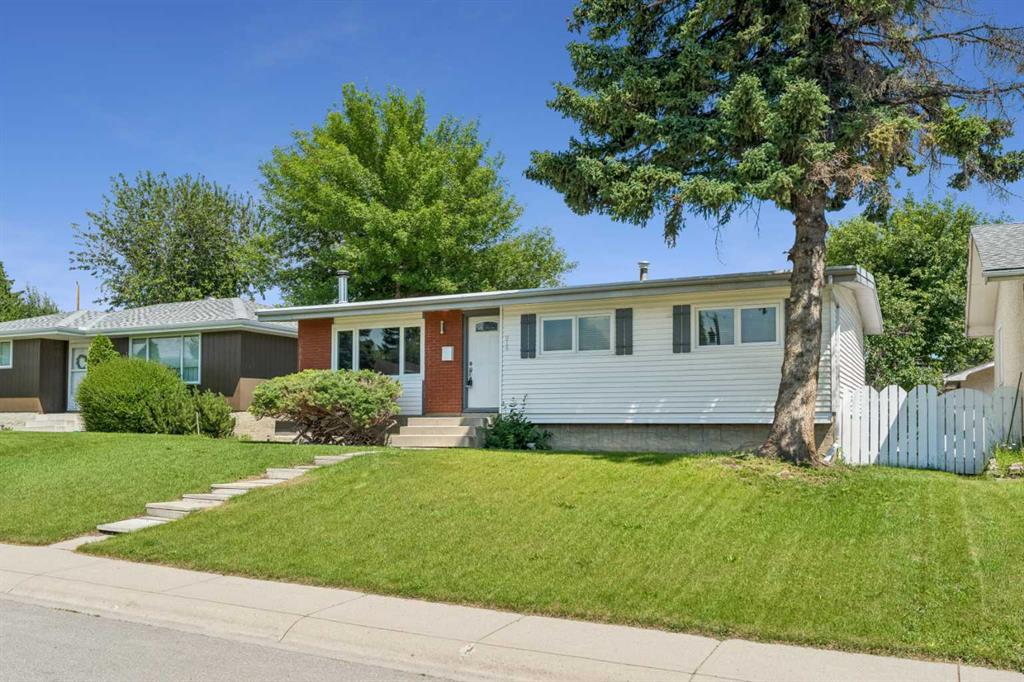 Picture for 916 Mayland Drive NE