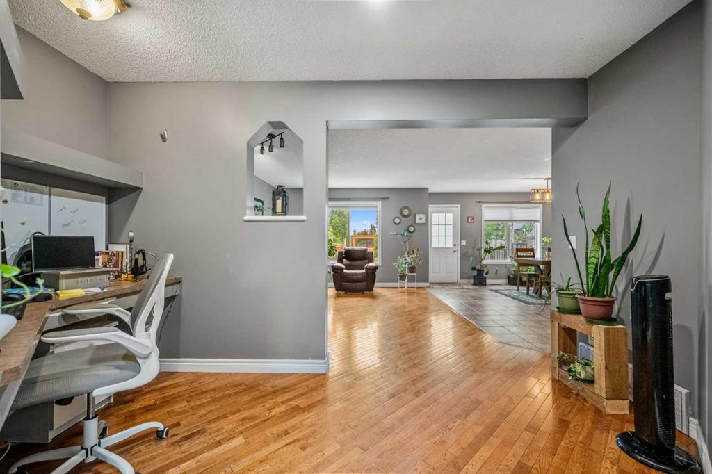 Picture for 163 West Lakeview Passage 