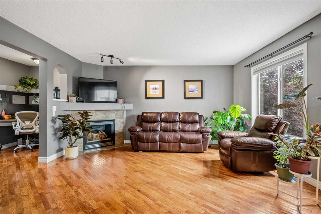 Picture for 163 West Lakeview Passage 
