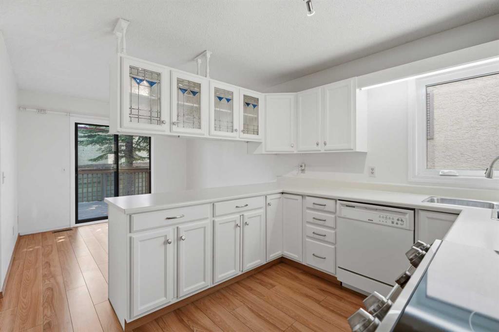 Picture for 30 Sandarac Circle NW