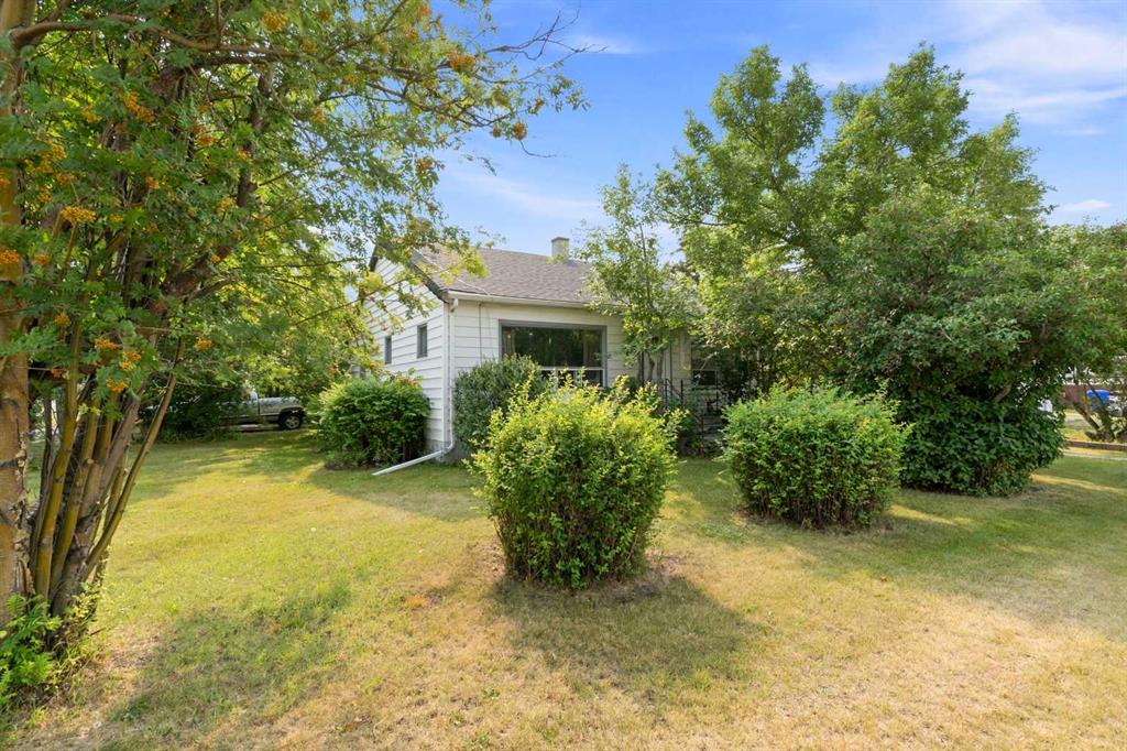 Picture for 4737 48 Street 
