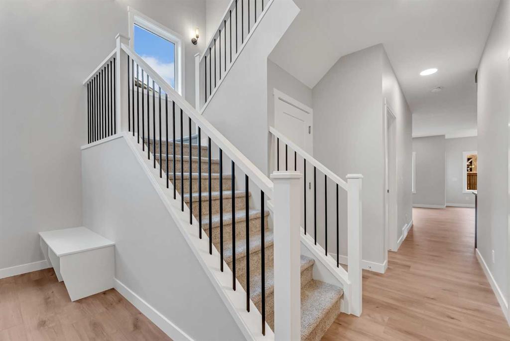 Picture for 27 Creekside Rise SW