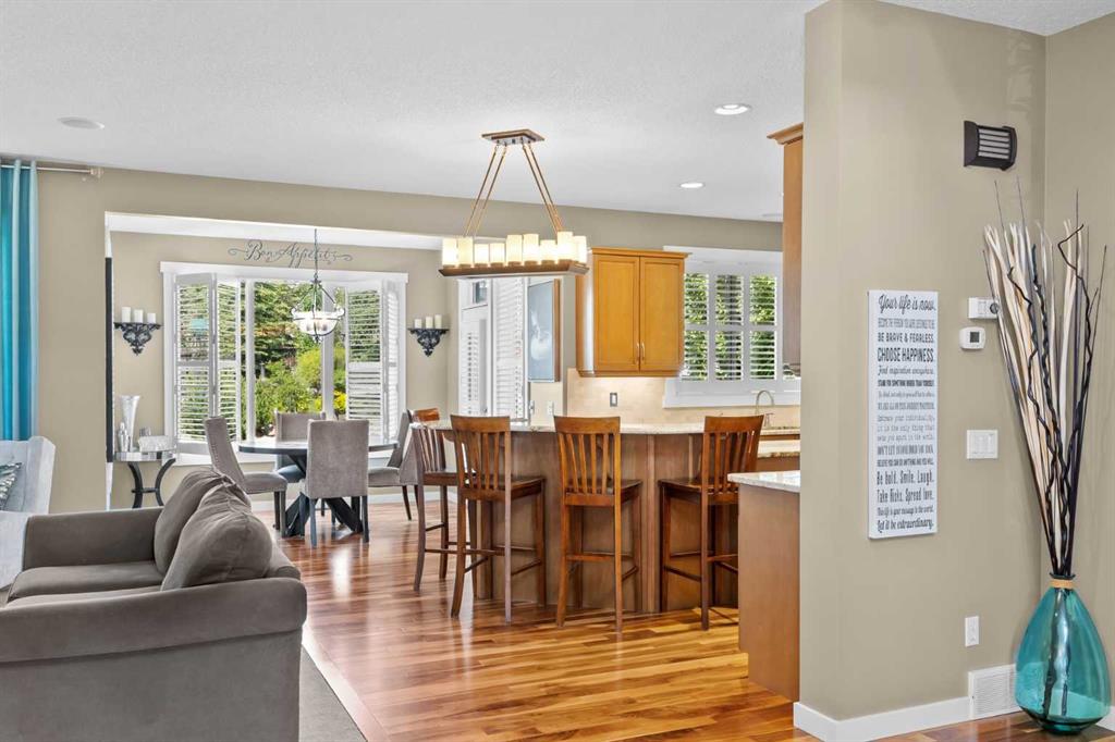 Picture for 113 Tusslewood Bay NW
