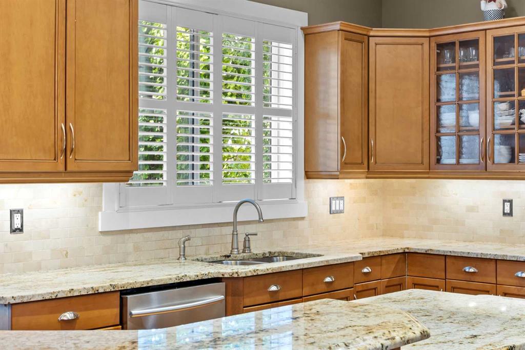 Picture for 113 Tusslewood Bay NW