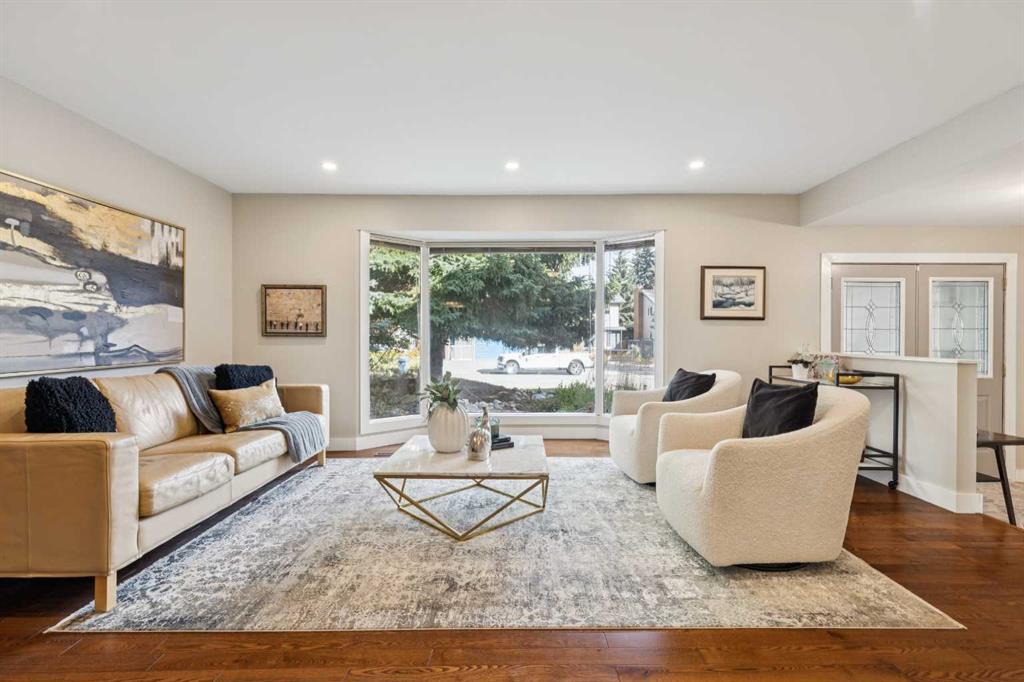 Picture for 7 Woodgreen Crescent SW