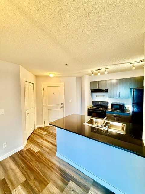 Picture for 106, 5 saddlestone Way NE