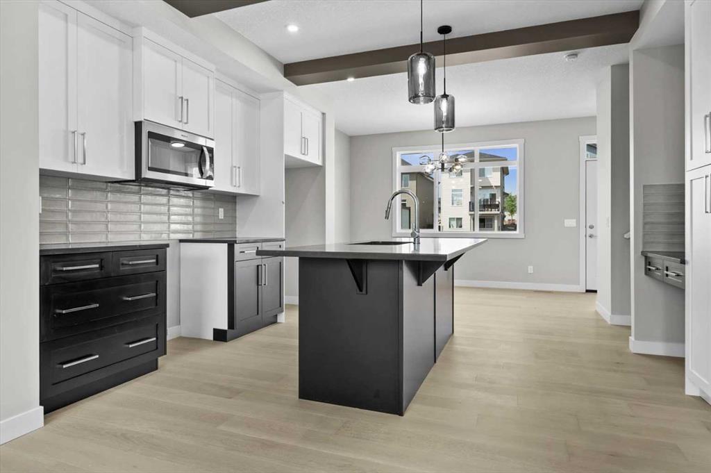 Picture for 39 Agate Road 