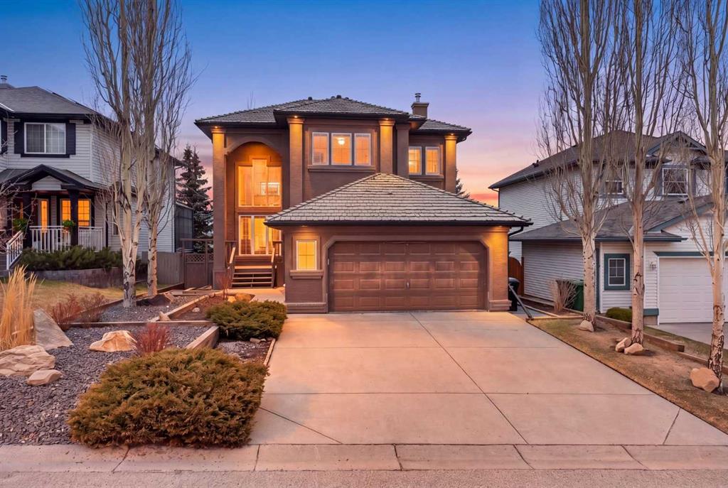 Picture for 111 Valley Ponds Crescent NW