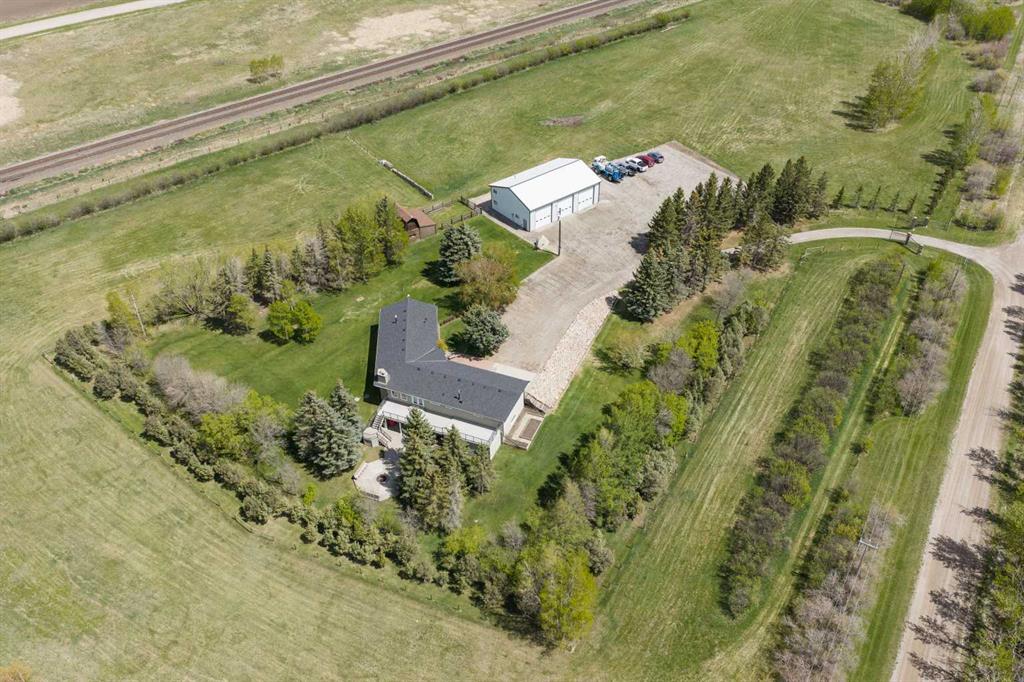 Picture for 221083 Range Road 270  