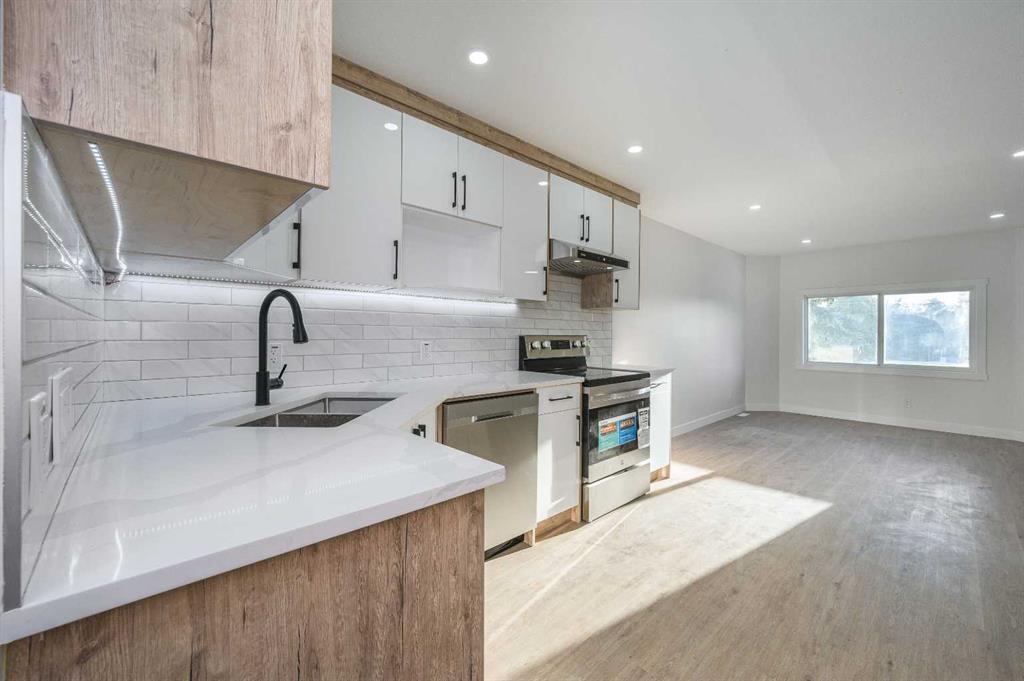 Picture for 4249 Catalina Boulevard NE