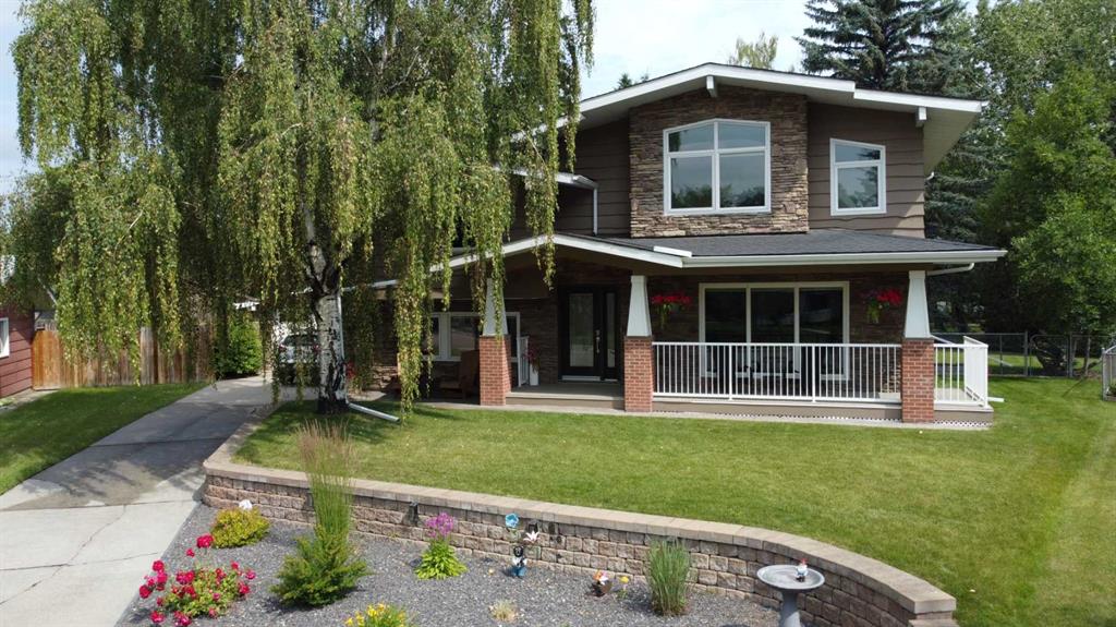 Picture for 10416 Mapleridge Crescent SE