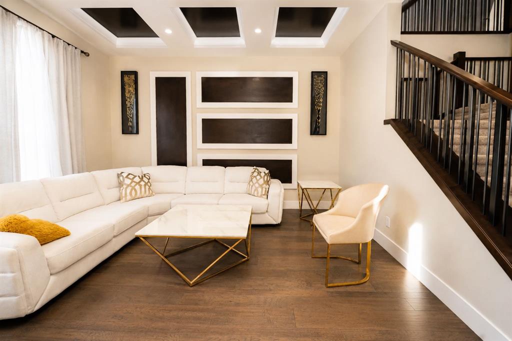 Picture for 772 East Lakeview Road 