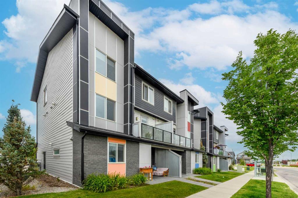 Picture for 261 REDSTONE Street NE