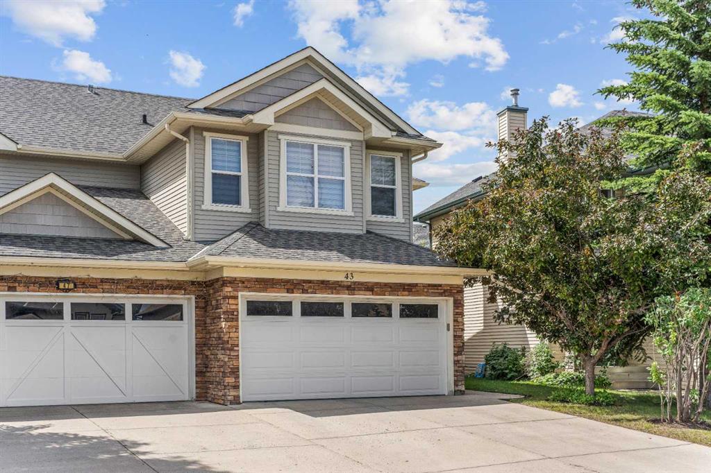 Picture for 43 Cougar Ridge Bay SW