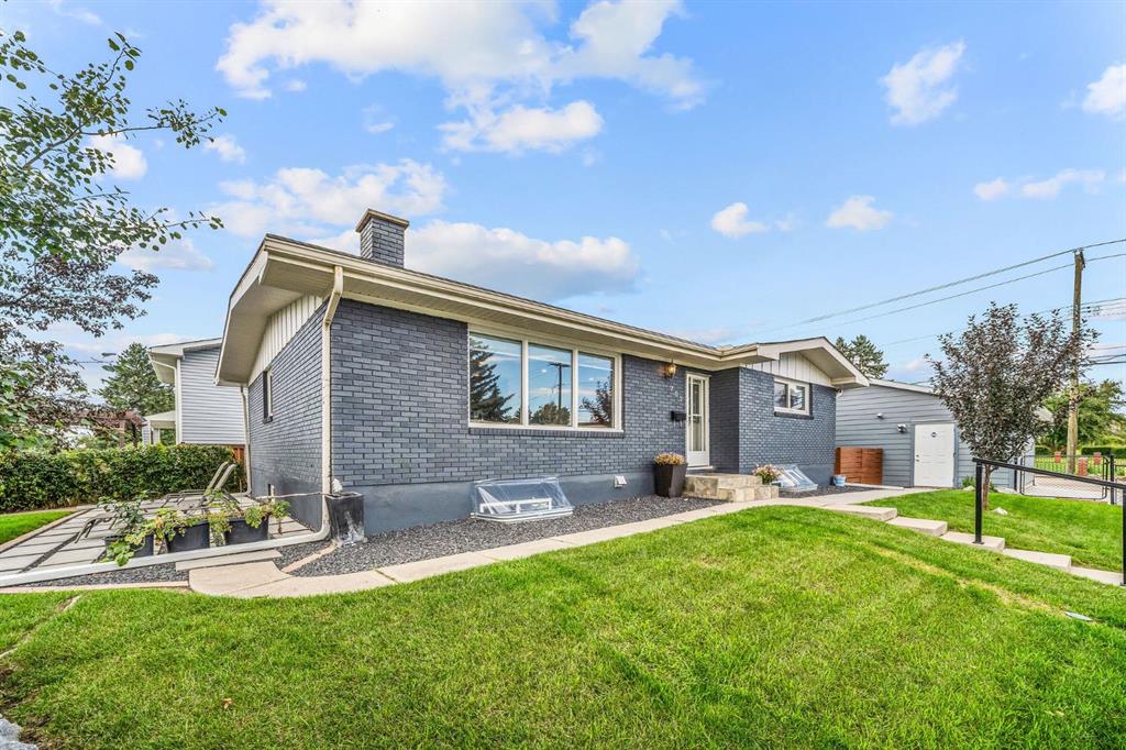 Picture for 703 Millar Road NE