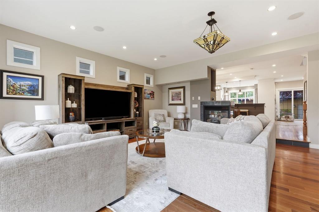 Picture for 2409 Westmount Road NW
