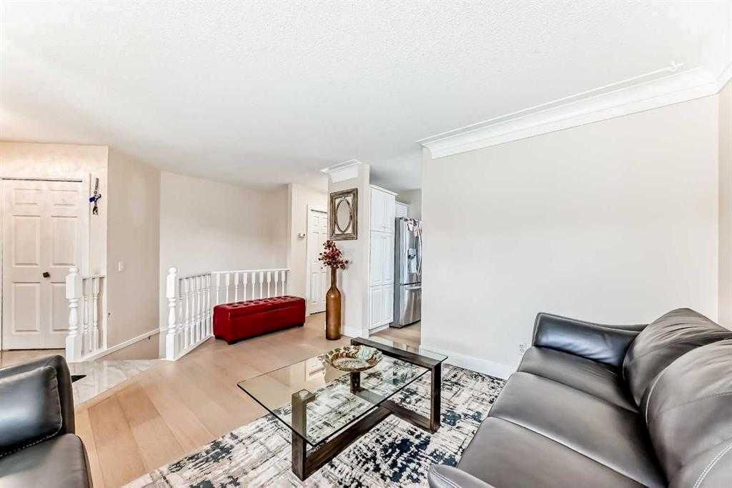 Picture for 7165 California Boulevard NE