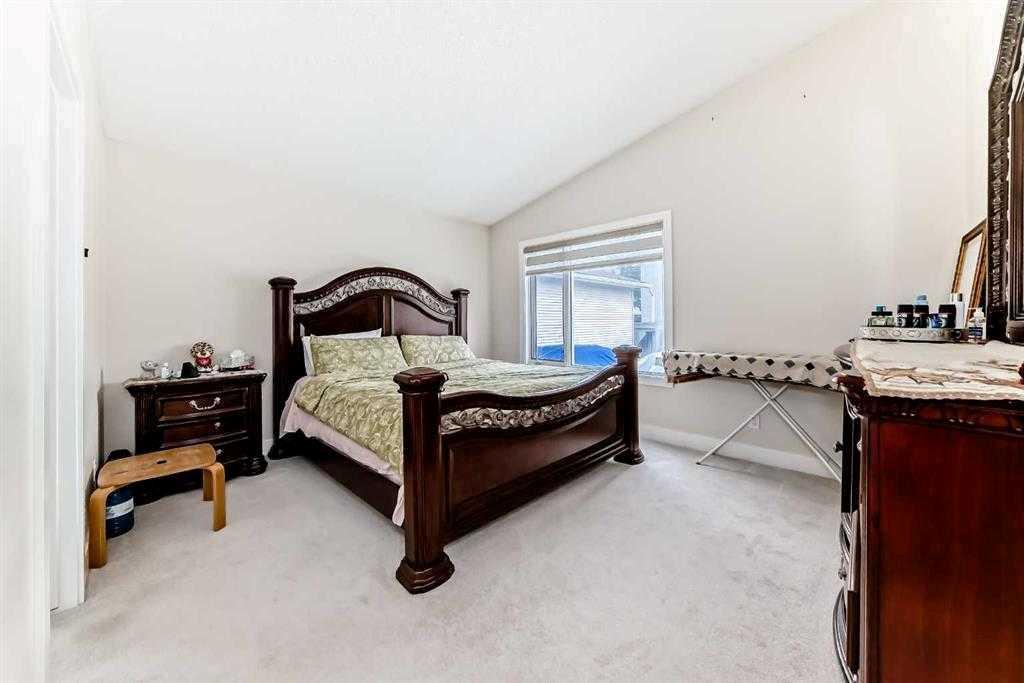 Picture for 7165 California Boulevard NE