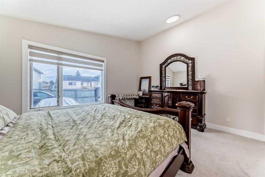 Picture for 7165 California Boulevard NE