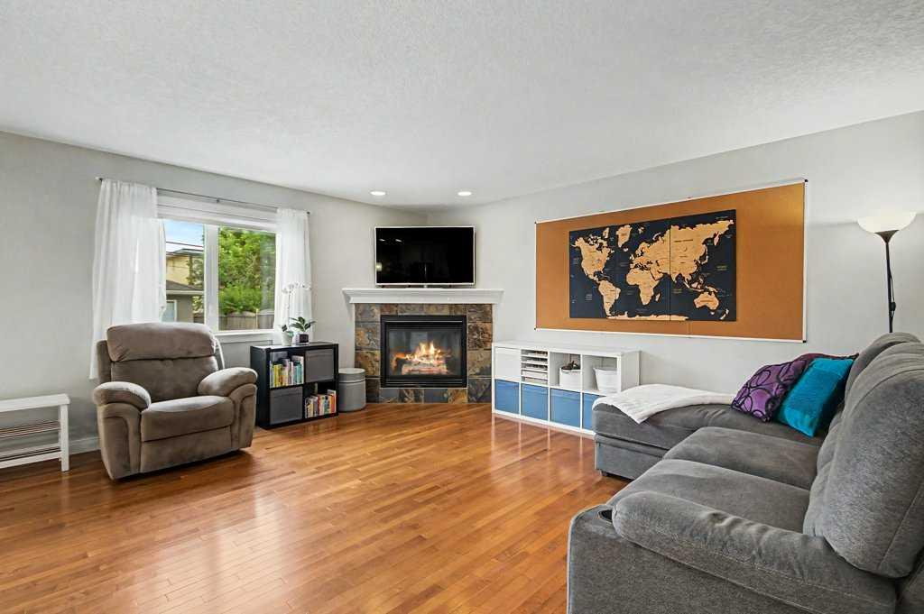 Picture for 1410 38 Street SW