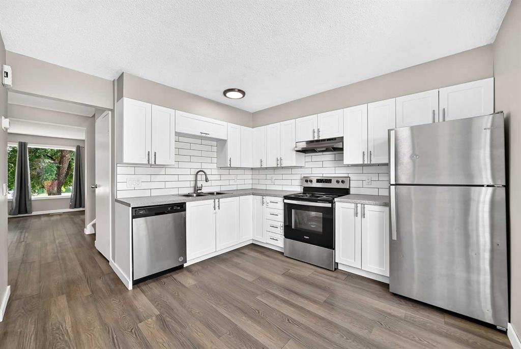Picture for 96 Erin Woods Boulevard SE
