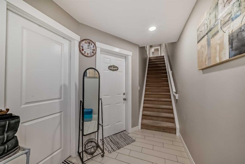 Picture for 5, 129 Skyview Parade NE