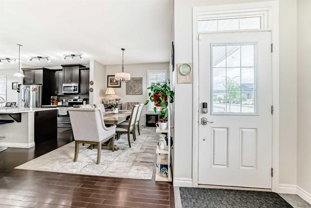 Picture for 136 Redstone Avenue NE